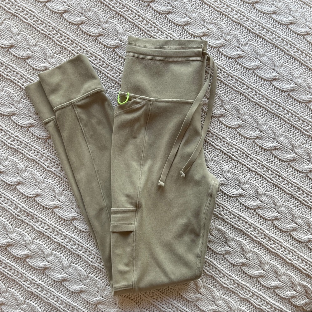 Athleta Salutation Cargo Tight